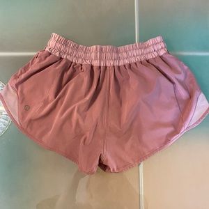 lululemon Hotta Hot Short 2.5”